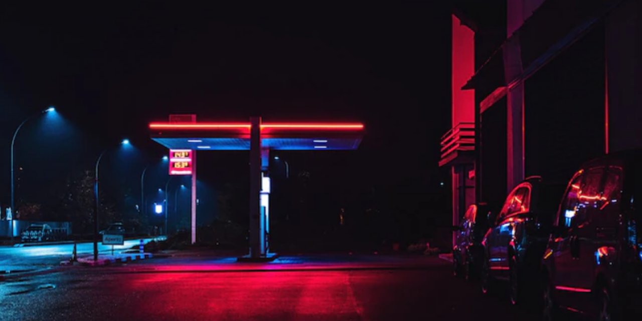 Akaryakıta çifte zam! Gece yarısından itibaren geçerli olacak