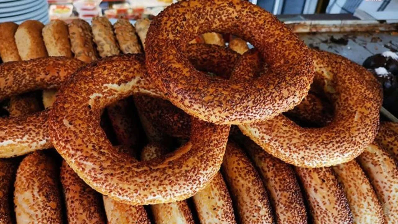 İzmir'de zamlı simide ne deniyor?