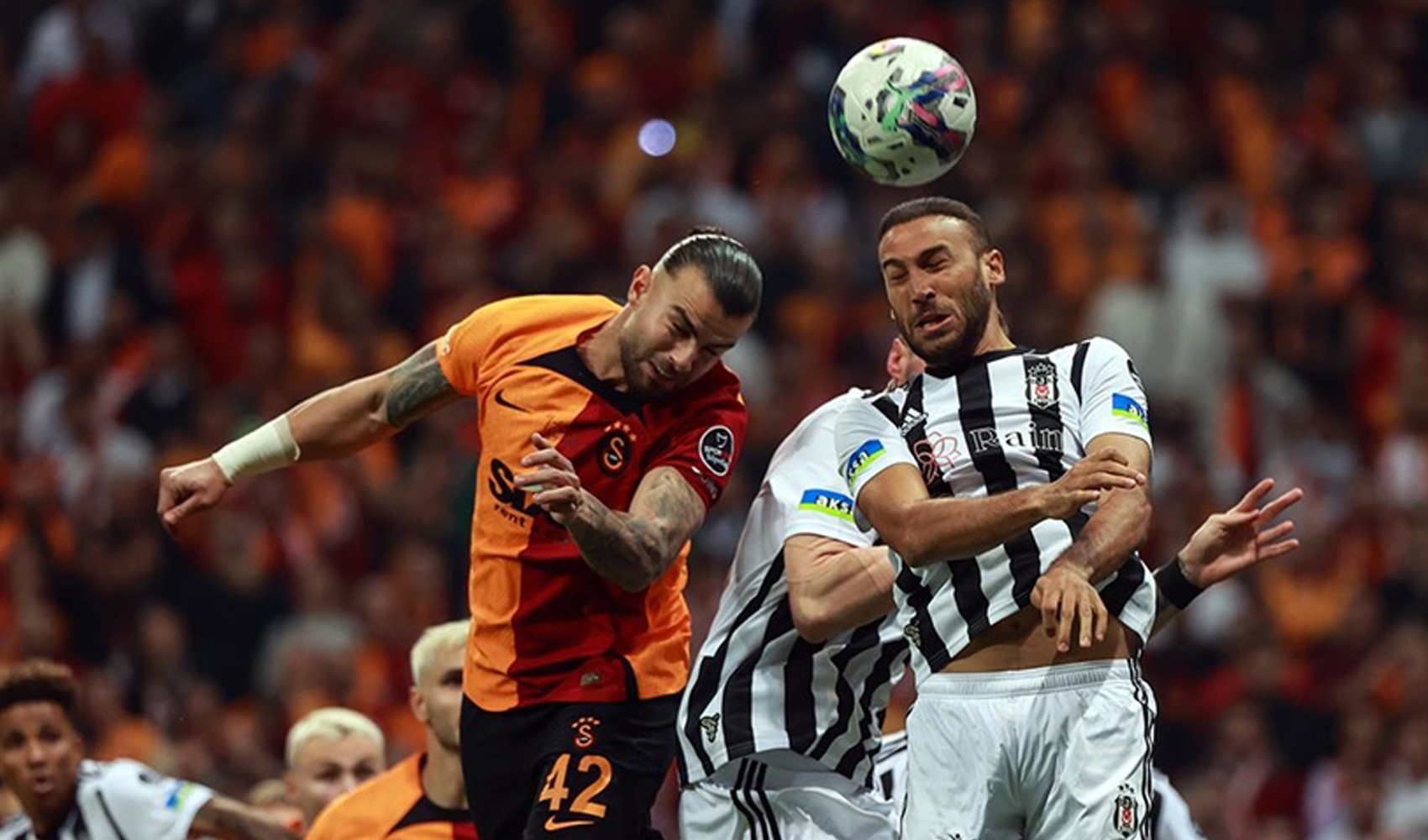 Beşiktaş - Galatasaray Süper Kupa maçının tarihi belli oldu!