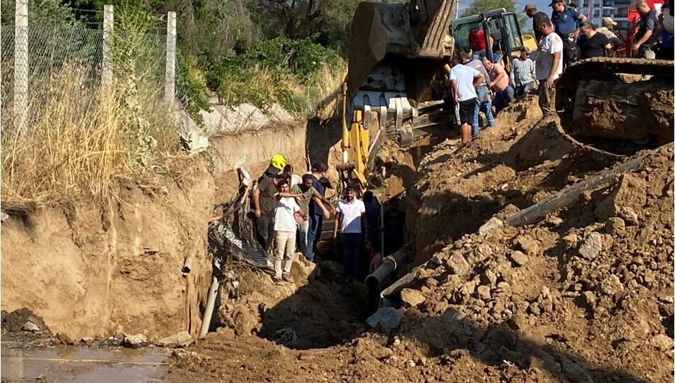 Aydın Nazilli'de göçük! Ölü ve yaralı var