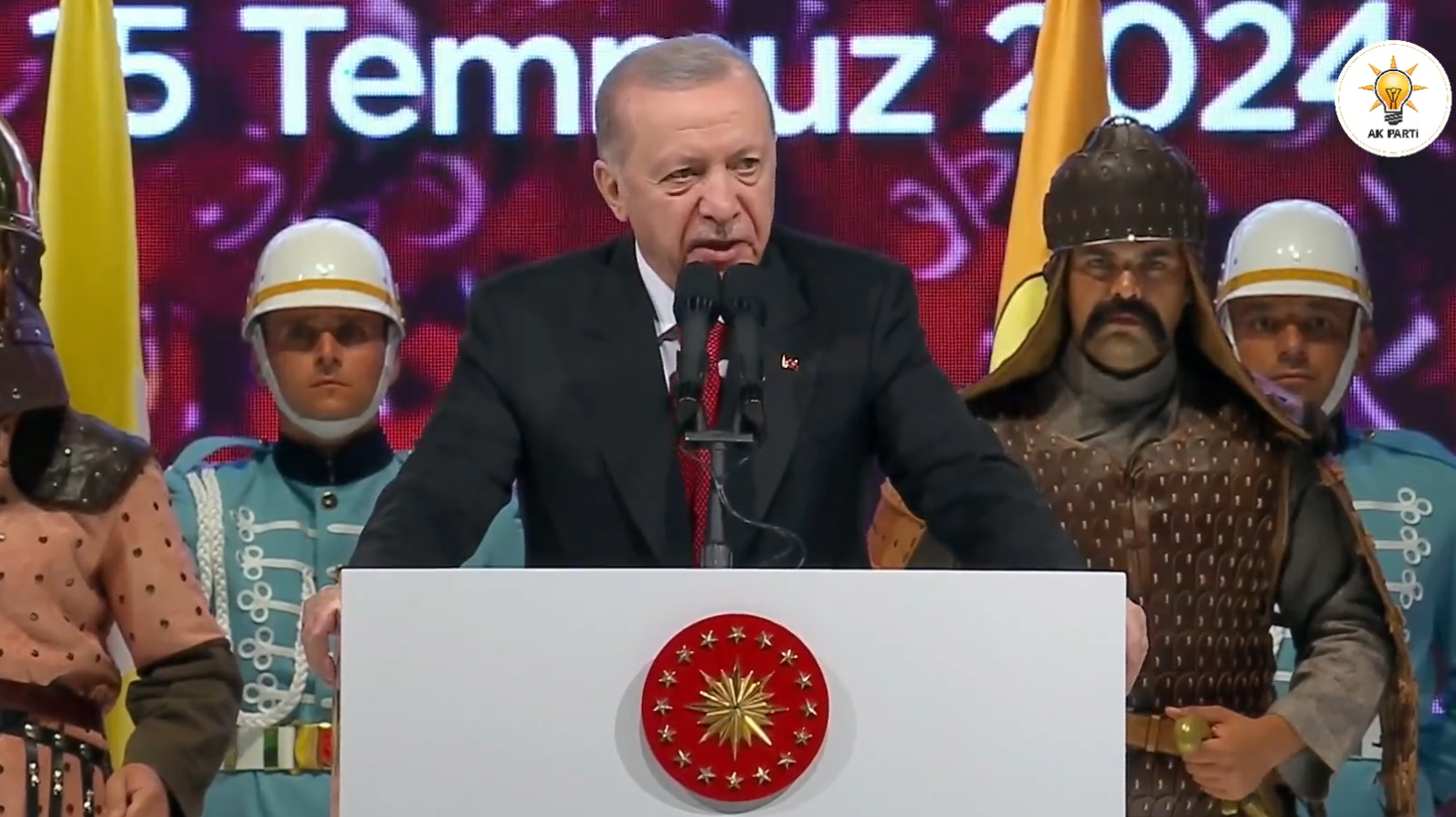 Erdoğan '15 Temmuz' anmasında Fethullah Gülen'i işaret etti: "Yurt dışındaki şarlatandan emir alarak..."