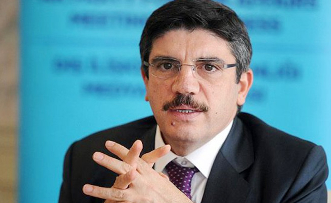 AKP'li Aktay'dan itiraf: Fetöcüleri 'Dindar Sivil Toplum Kuruluşu' olarak görüyorduk
