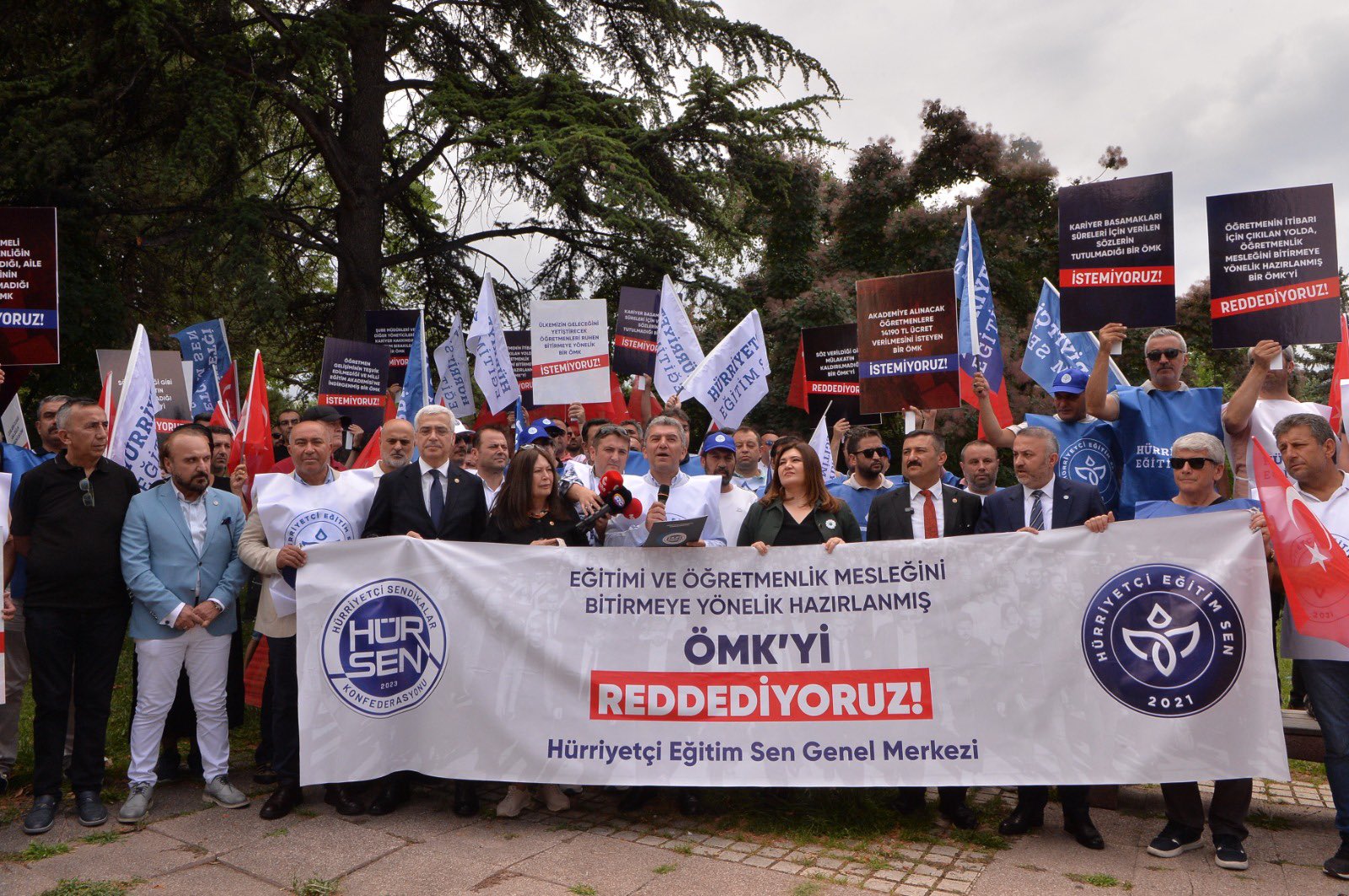 Hürriyetçi Eğitim Sen Genel Başkanı Levent Kuruoğlu'ndan tayin isyanı: Öğretmenlerin ailelerini yıkmayın...