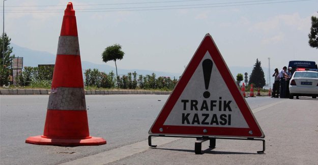 Öğrenci servisi devrildi: 26 Yaralı