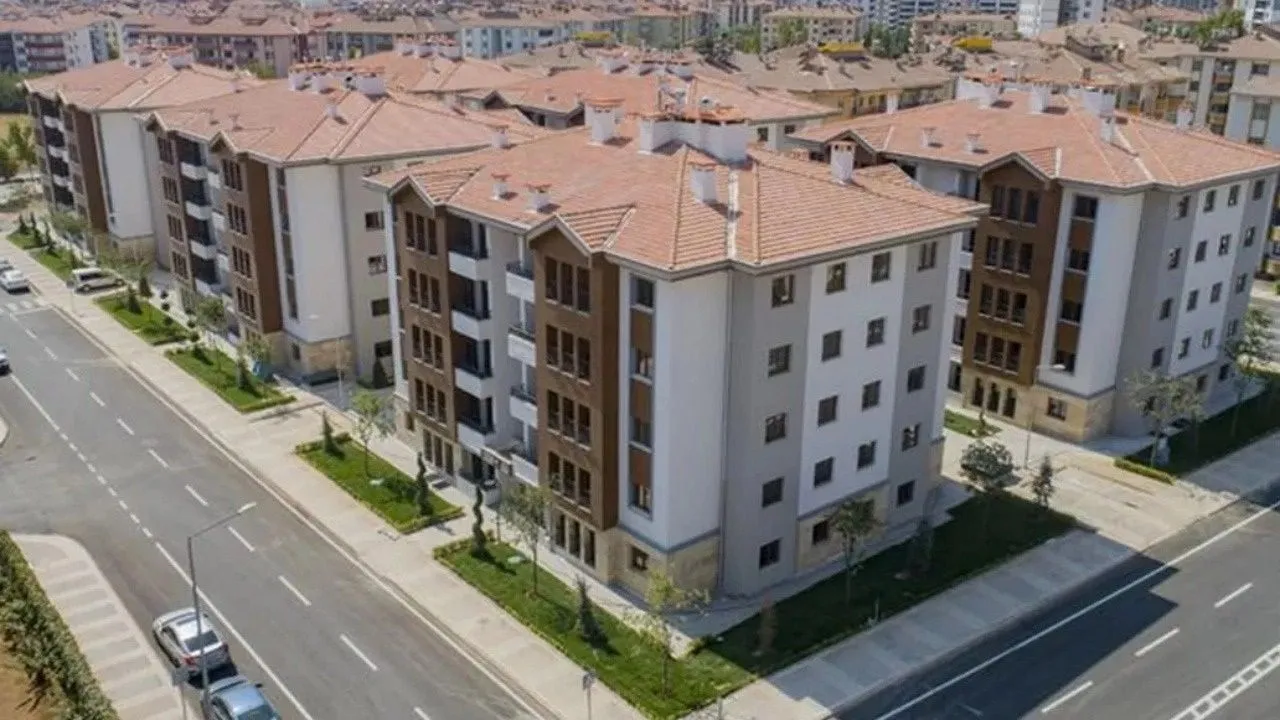 Konut fiyatları düşecek mi? Uzman isimden flaş değerlendirme geldi