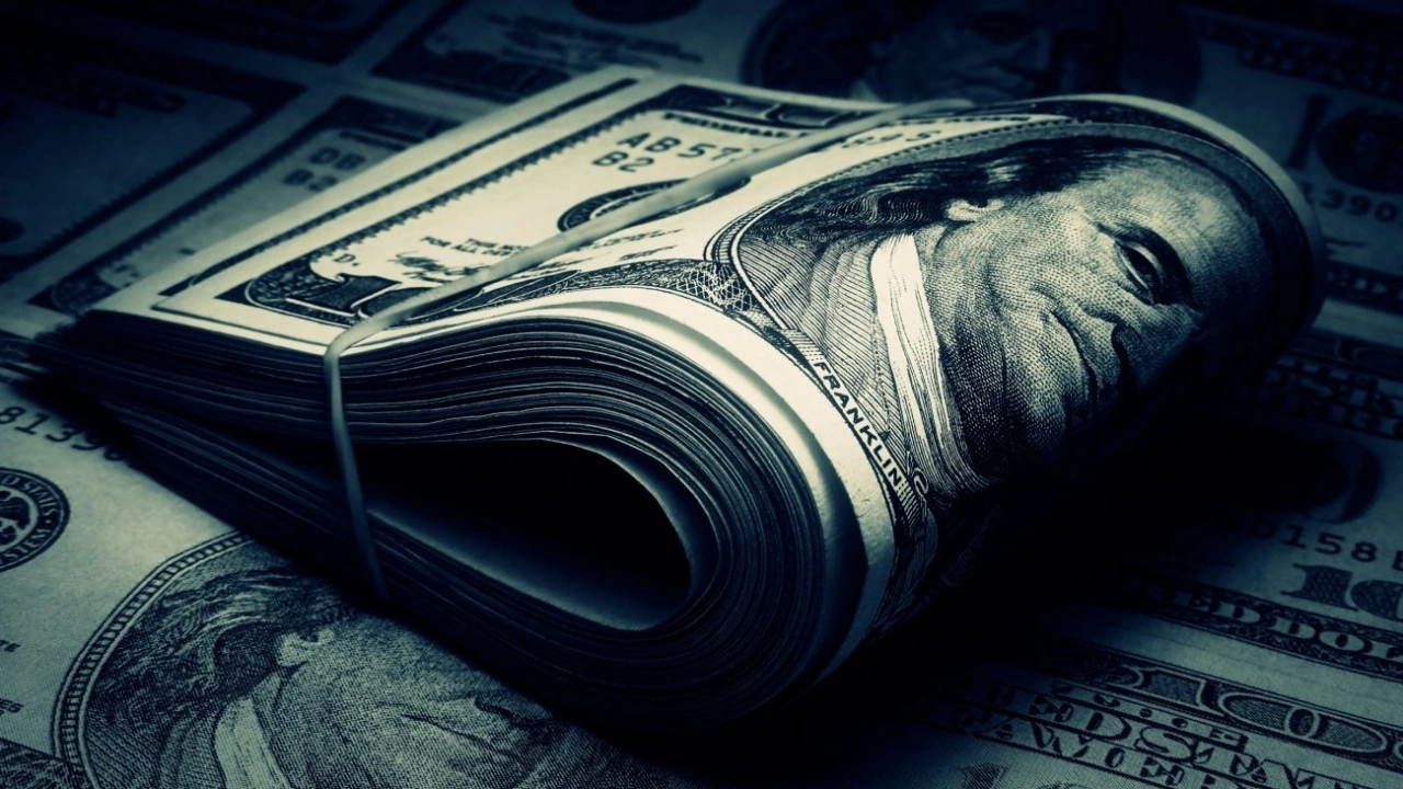 Dev bankadan dolar tahmini!