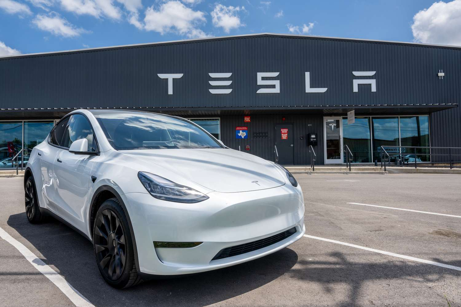 Tesla kaç para kazandığını açıkladı