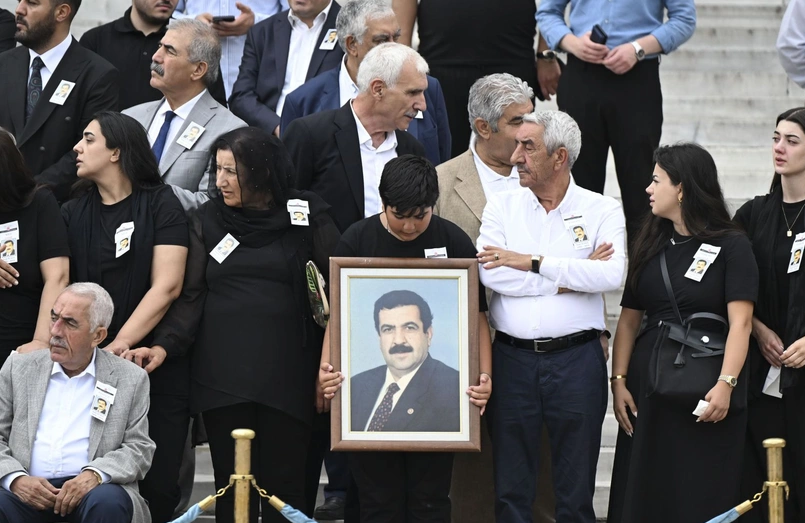Eski Devlet Bakanı Salih Sümer son yolculuğuna uğurlandı...