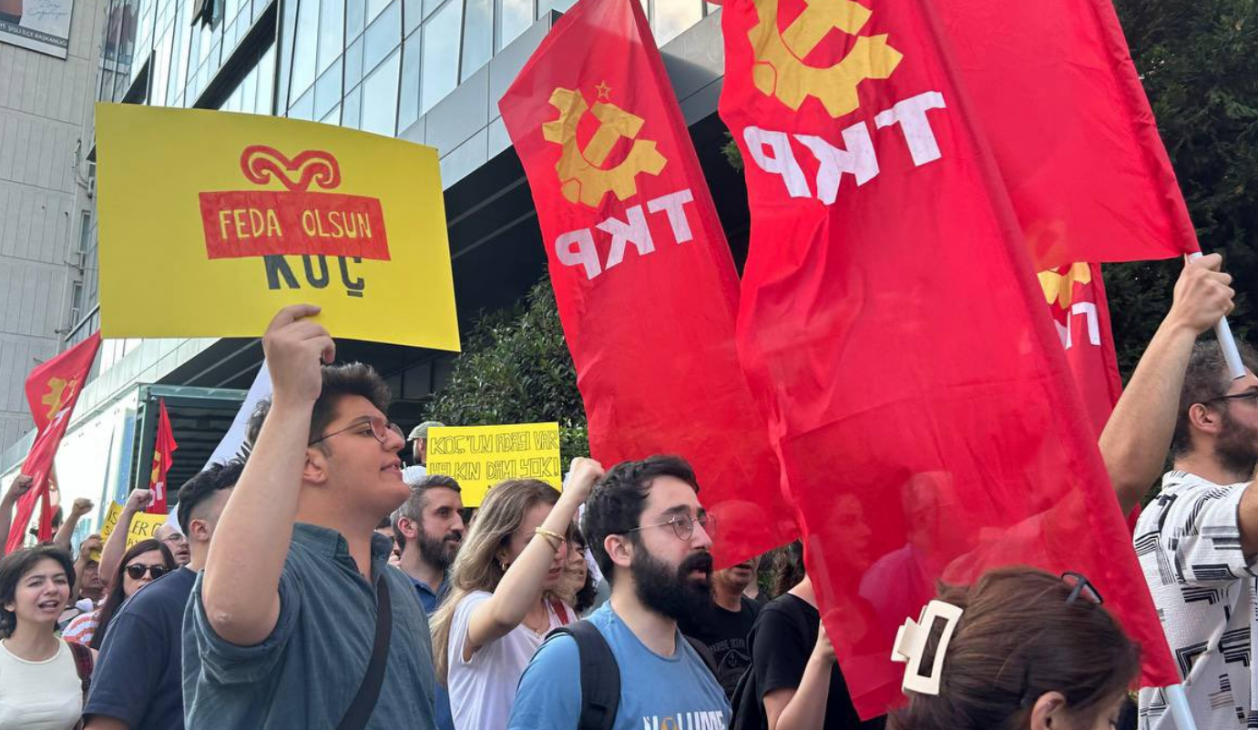 TKP, Tüpraş'ı bastı: "Koç Holding halkımıza feda olsun!"