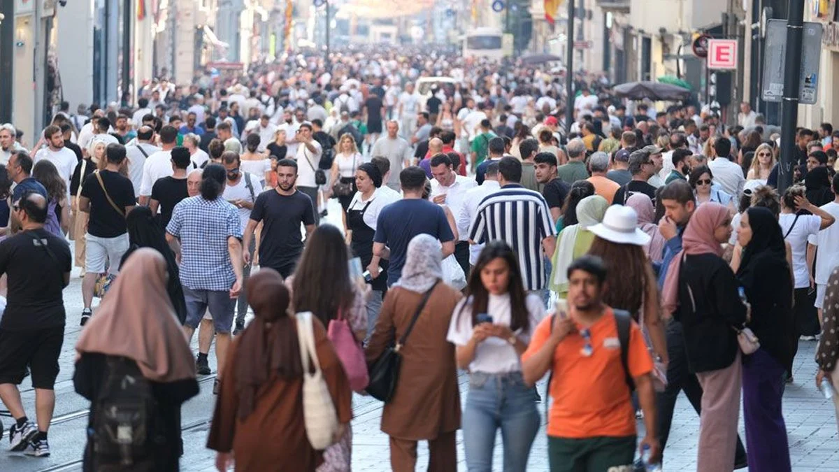 MetroPoll Araştırma'nın son anket sonuçları ortaya çıktı! Cumhur İttifak’ı seçmenleri dahil herkes aynı yanıtı verdi