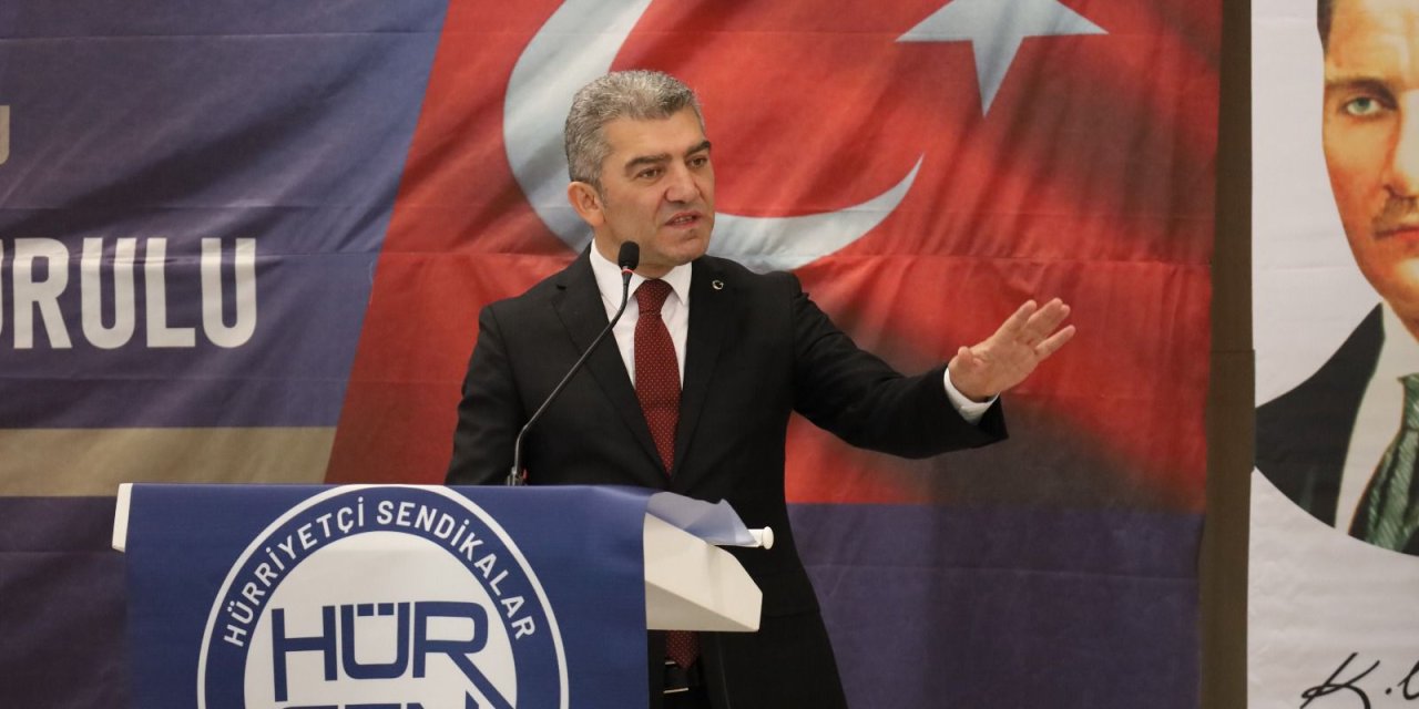 Hürriyetçi Eğitim Sen Genel Başkanı Kuroğlu: "Yanlış tespit edilen veya manipüle edilmiş enflasyon rakamları millete topyekûn ihanettir"