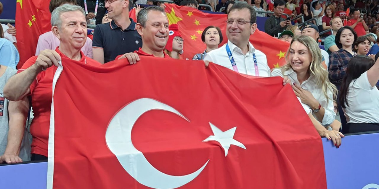 Filenin Sultanları, Özgür Özel, Mansur Yavaş ve Ekrem İmamoğlu'nu coşturdu! Çılgın sevinçleri gündeme oturdu