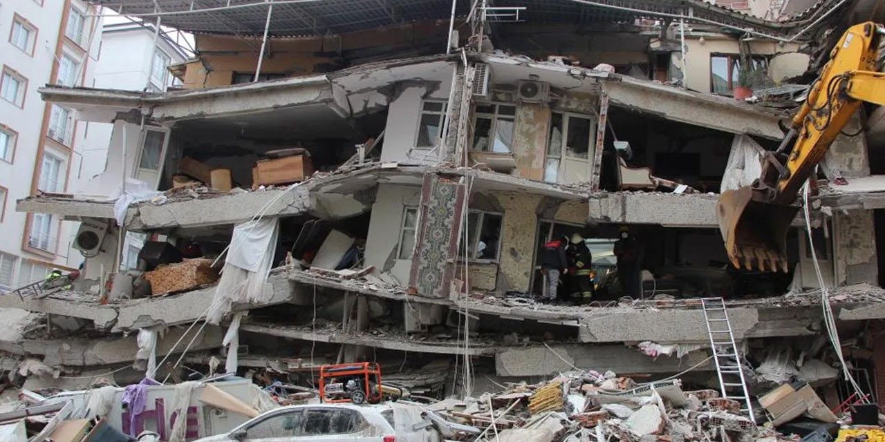 Deprem Uzmanından flaş uyarı: 16 milyonluk İstanbul'un yarısından çoğu tehlikede!