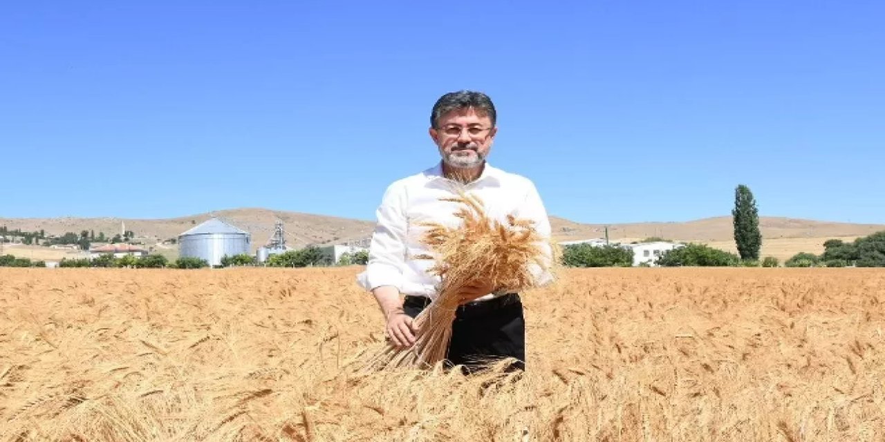 Bakan Yumaklı'ya üreticiden tepki: "Köyler boşalıyor. Bize niye destek olmuyorsunuz?"