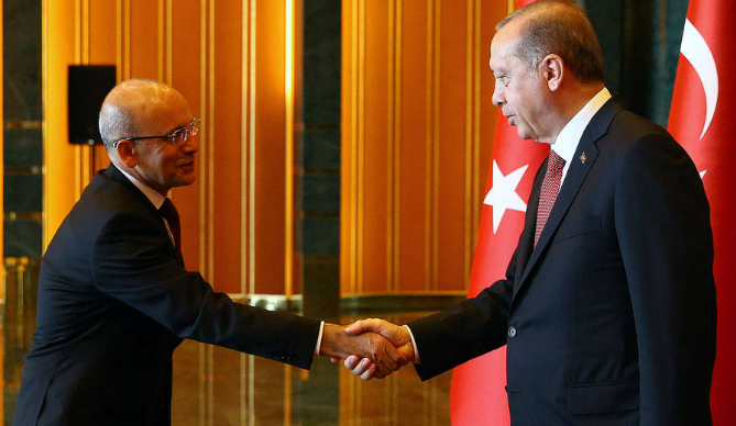 İstifa edeceği iddia edilen Mehmet Şimşek sessizliğini bozdu