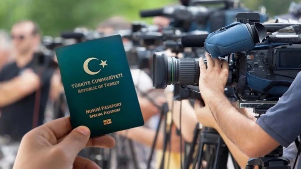 Yeşil pasaportun kapsamı genişletilecek mi? Bakan Bolat duyurdu
