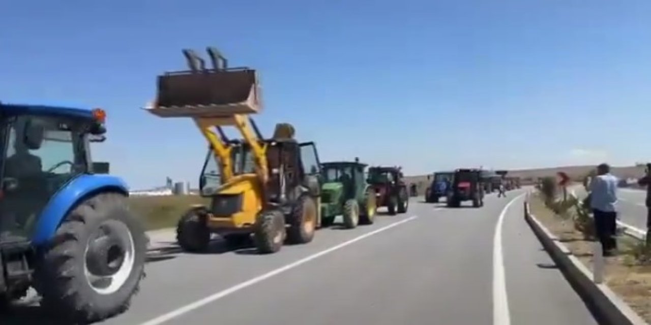 Konyalı çiftçiler traktörlü eylem yaptı