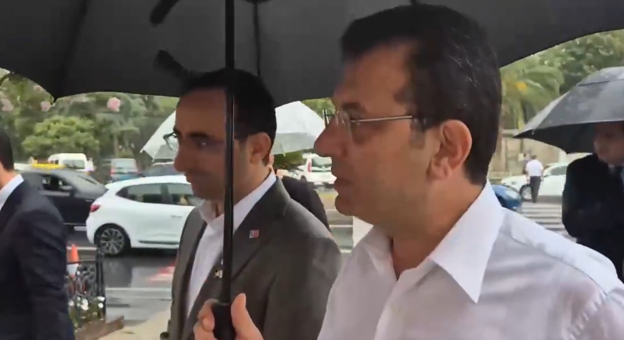 Ekrem İmamoğlu'ndan cuma hutbesinde Atatürk'ü anmayan Ali Erbaş'a sert sözler: "Zapt etti, gasp etti, milletin inancını mahvetti"