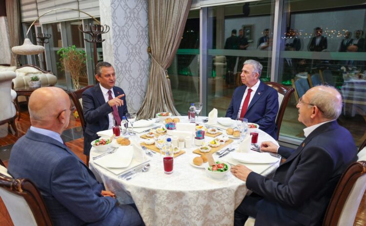 Özgür Özel ile Kemal Kılıçdaroğlu bir araya geldi! Kritik görüşme sonrası Özel'den açıklama