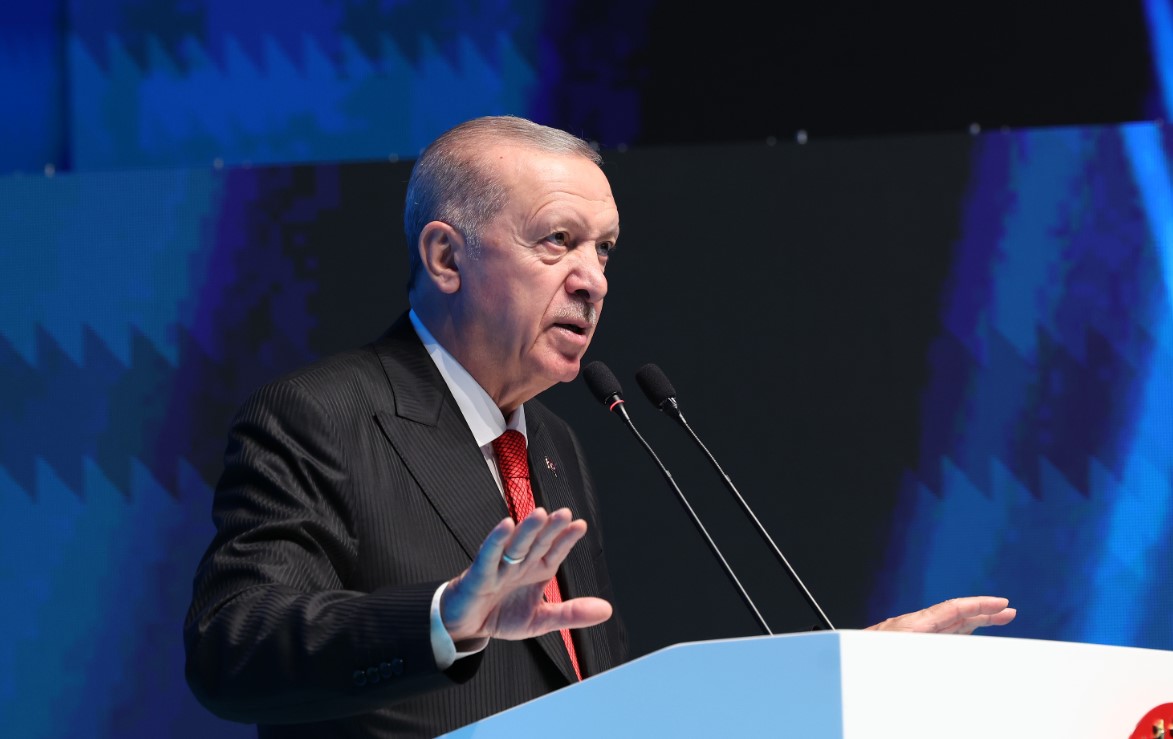 Erdoğan, oyun platformlarını hedef aldı! Oyuncak silahların satışı da yasaklanacak mı?