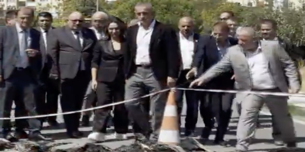 Manisa FK'dan Kurtlar Vadisi müzikli karşılama! İbrahim Hacıosmanoğlu hendekten atladı