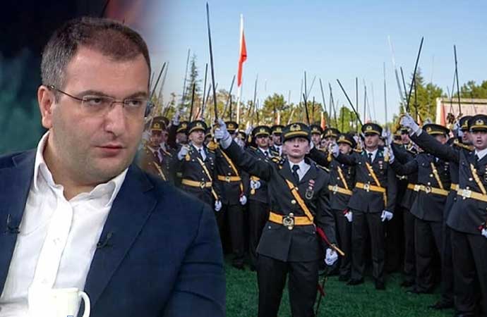 Cem Küçük'ten kılıçlı yemine katılan teğmenlerle ilgili flaş iddia: 40 teğmen gidecek