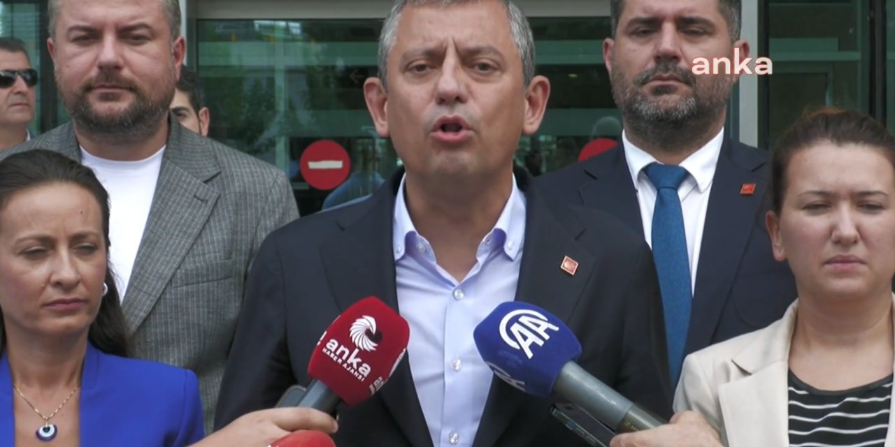 Erdoğan'ın 'Dilruba' çağrısına yanıt veren Özgür Özel, tüm AKP'lilerden özür diledi: "Şimdi sıra sende, hadi yeni bir aşamaya geçelim!"