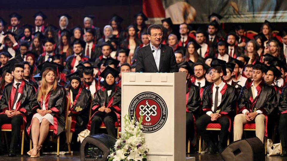 Ekrem İmamoğlu'nun diploması hakkında bomba iddia! İBB'den jet yanıt