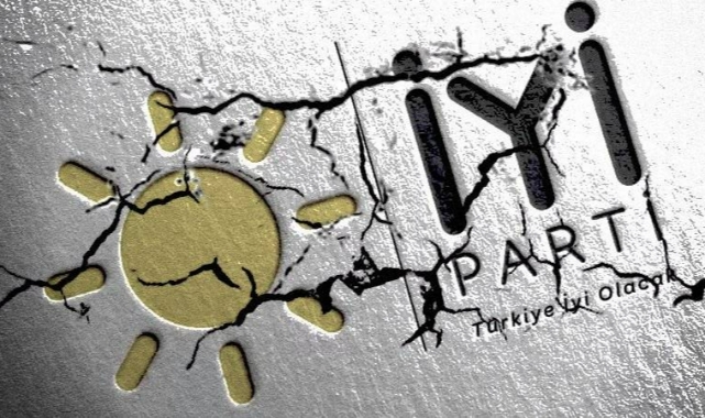 İYİ Parti'de toplu istifa