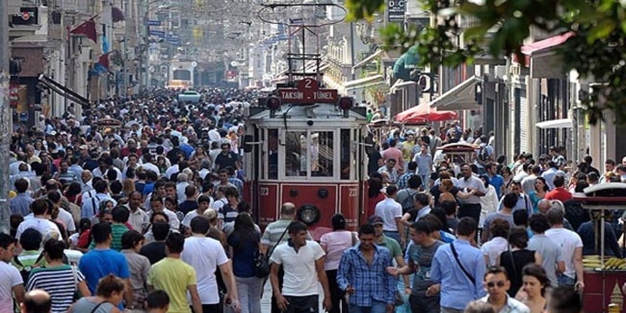 Asal Araştırma'dan dikkat çeken anket! Gençler 'hiçbir kuruma güvenmiyor'