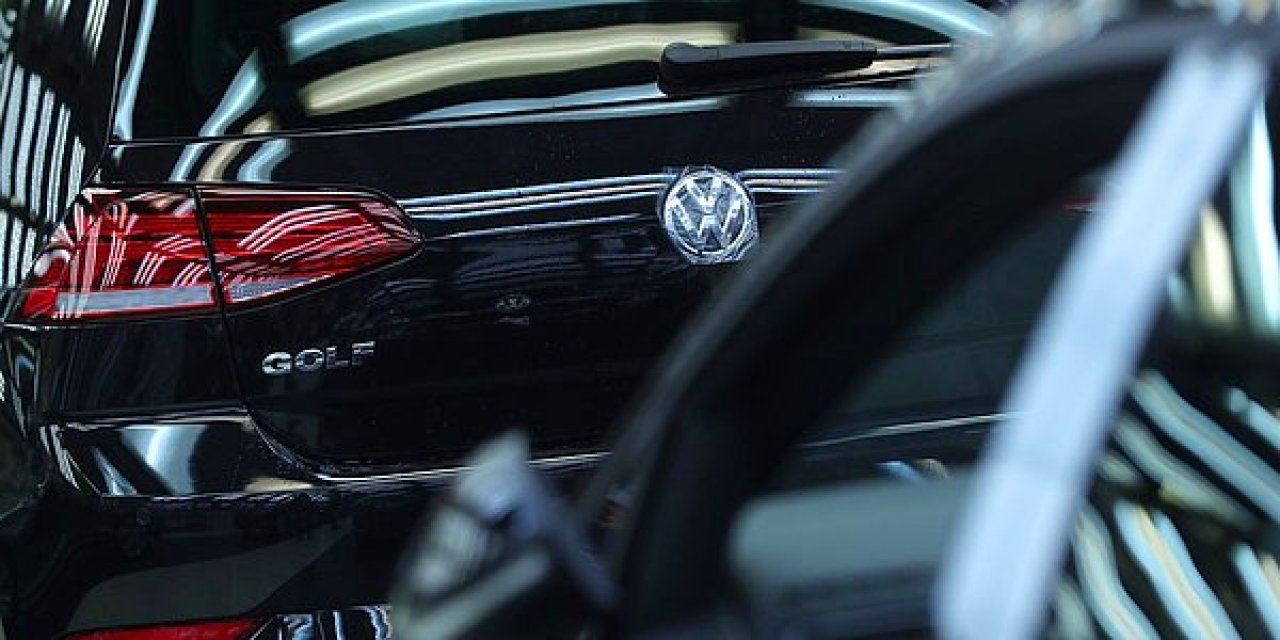 Otomotiv devi bir ülkede daha fabrikalarını kapadı! Türkiye'nin en çok satan otomobilleri arasında...