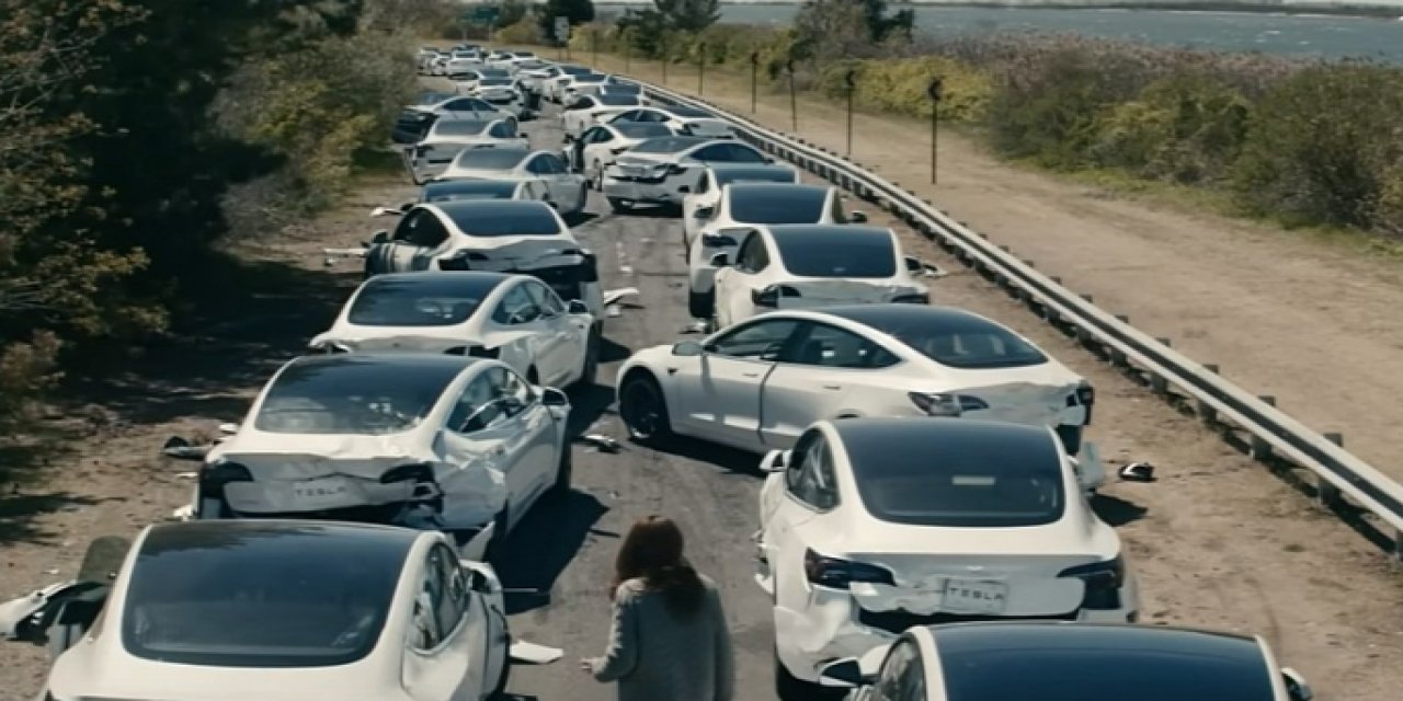 Lübnan'da çağrı cihazı ve telsizlerin patlatılması elektrikli otomobilleri de vuracak!