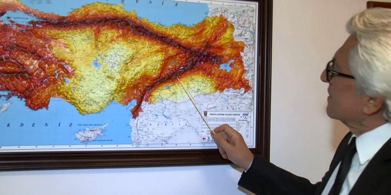 Bitlis depreminin ardından korkutan uyarı: "Her an büyük deprem olabilir"