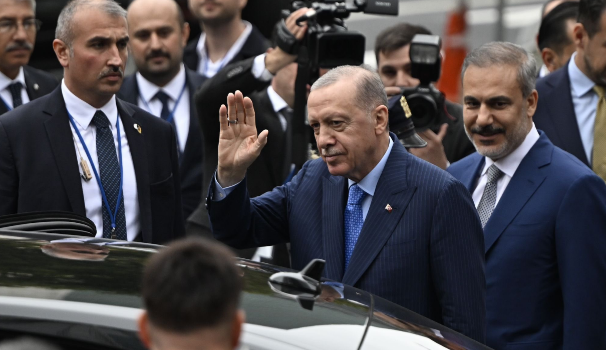 Erdoğan'dan dezenflasyon açıklaması: "Ekonomide artık zor dönemleri geride bırakıyoruz"