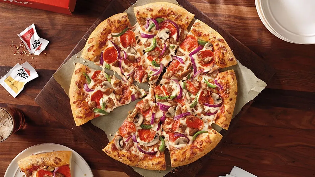 Pizza devi iflasın eşiğinde!