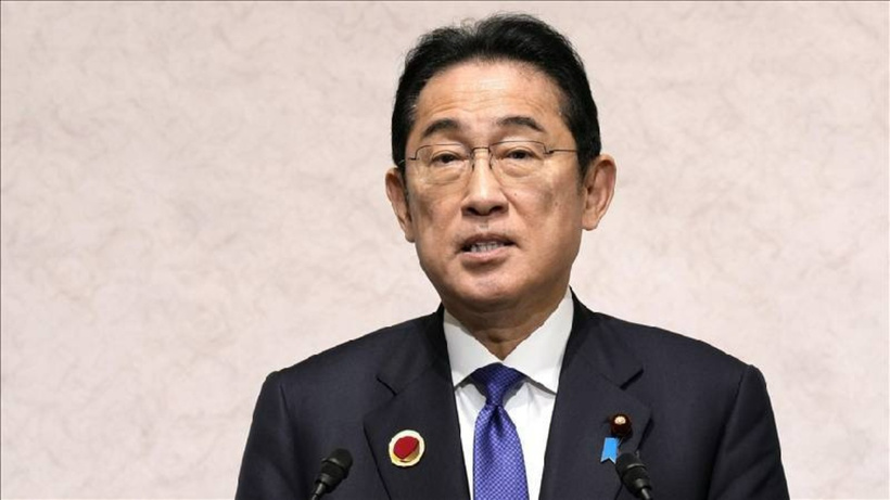 Japonya'da Başbakan ve kabinesi istifa etti!