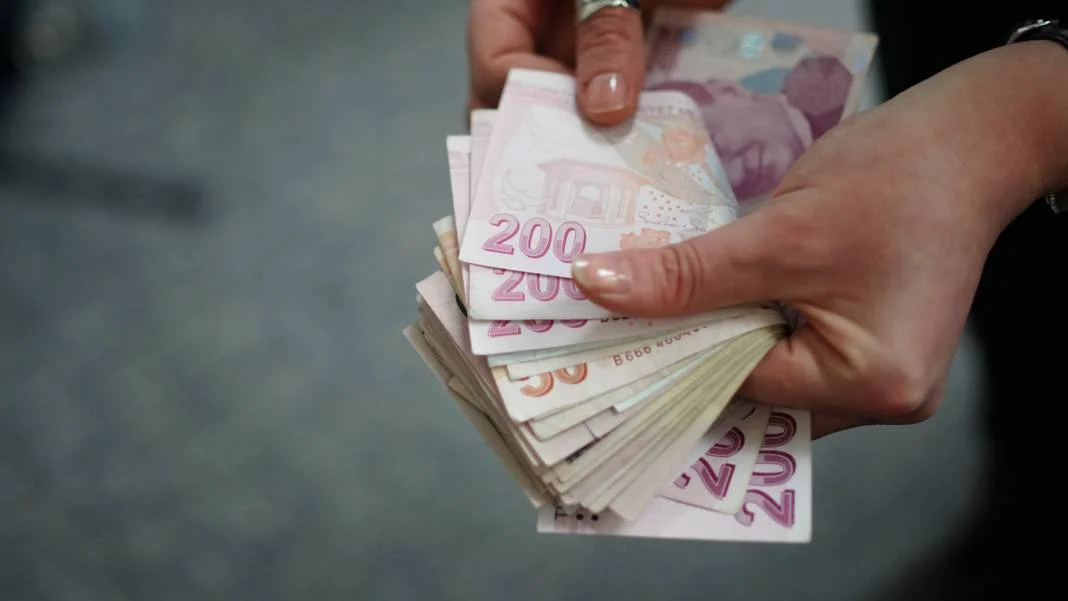 İşletmeler artık nakit paradan da komisyon kesiyor