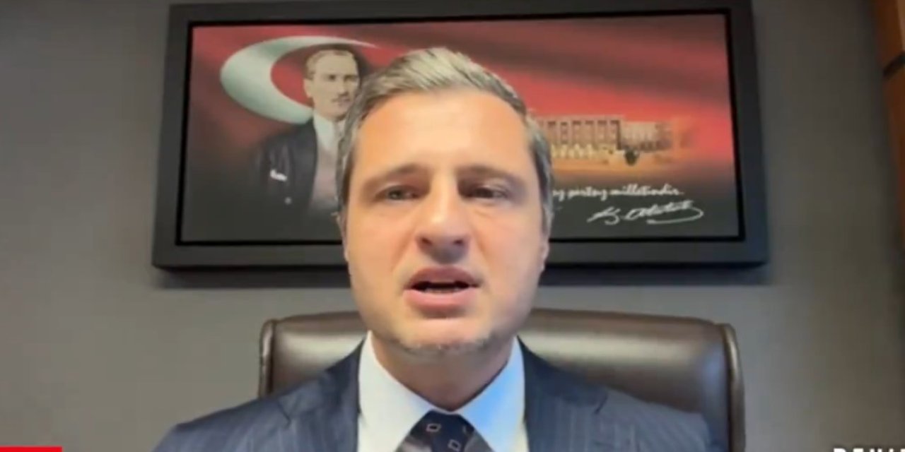 CHP'li Deniz Yücel, Adalet Bakanı Tunç'u etiketleyerek seslendi: "Kadına şiddetteki artış tesadüf değil, politik bir tercihin tezahürüdür"