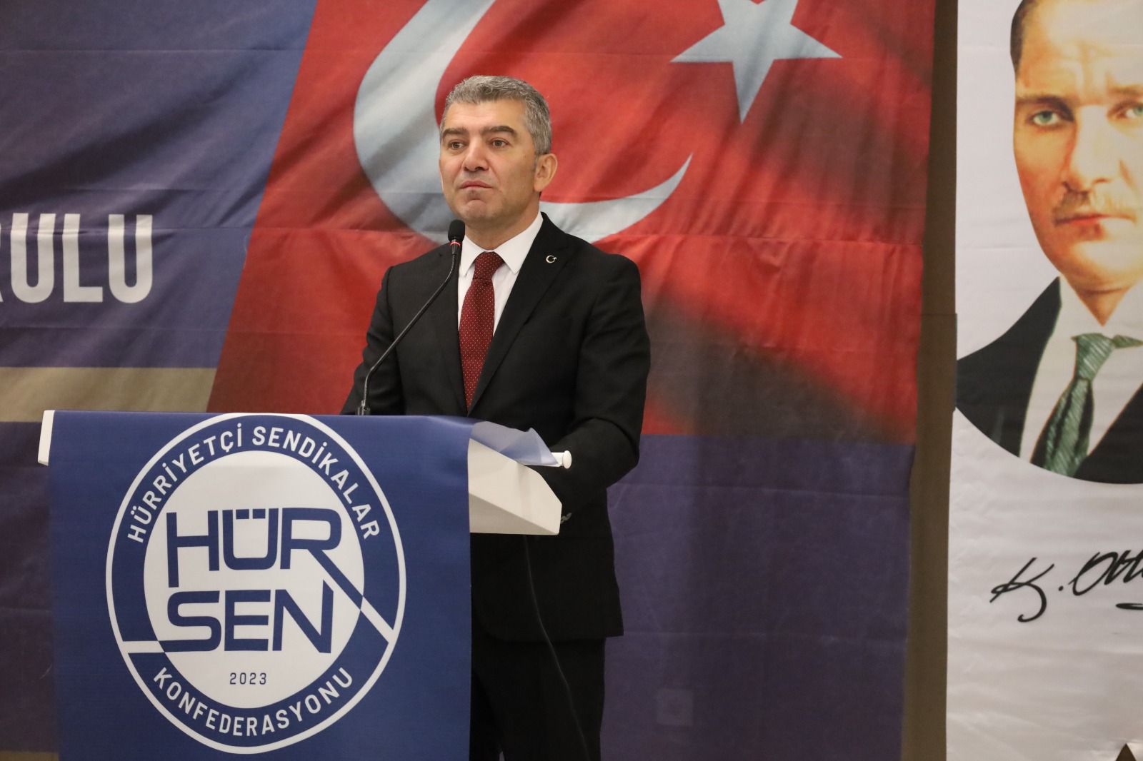 Hürriyetçi Eğitim Sen Genel Başkanı Levent Kuruoğlu: ÖMK bu haliyle eğitimcilere zulümdür