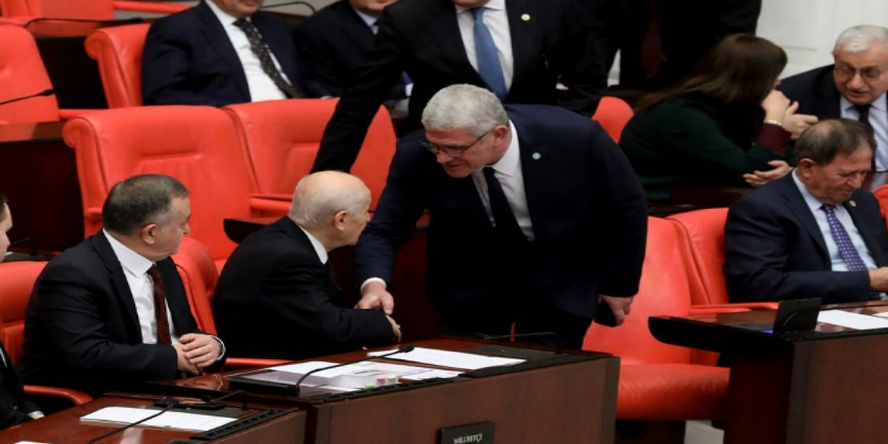 İYİ Parti'den Öcalan'a çağrı yapan Devlet Bahçeli'ye sert yanıt: "Teröristbaşından hüküm bekleyene devlet değil, gaflet ve dalalet denir"