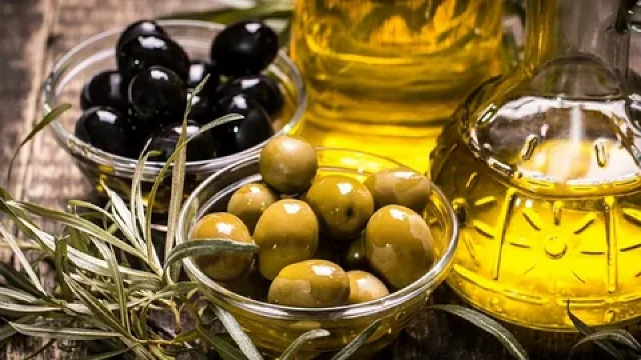 Gıdada yeni skandal! Zeytinyağına tohum karıştıran 43 marka ortaya çıktı