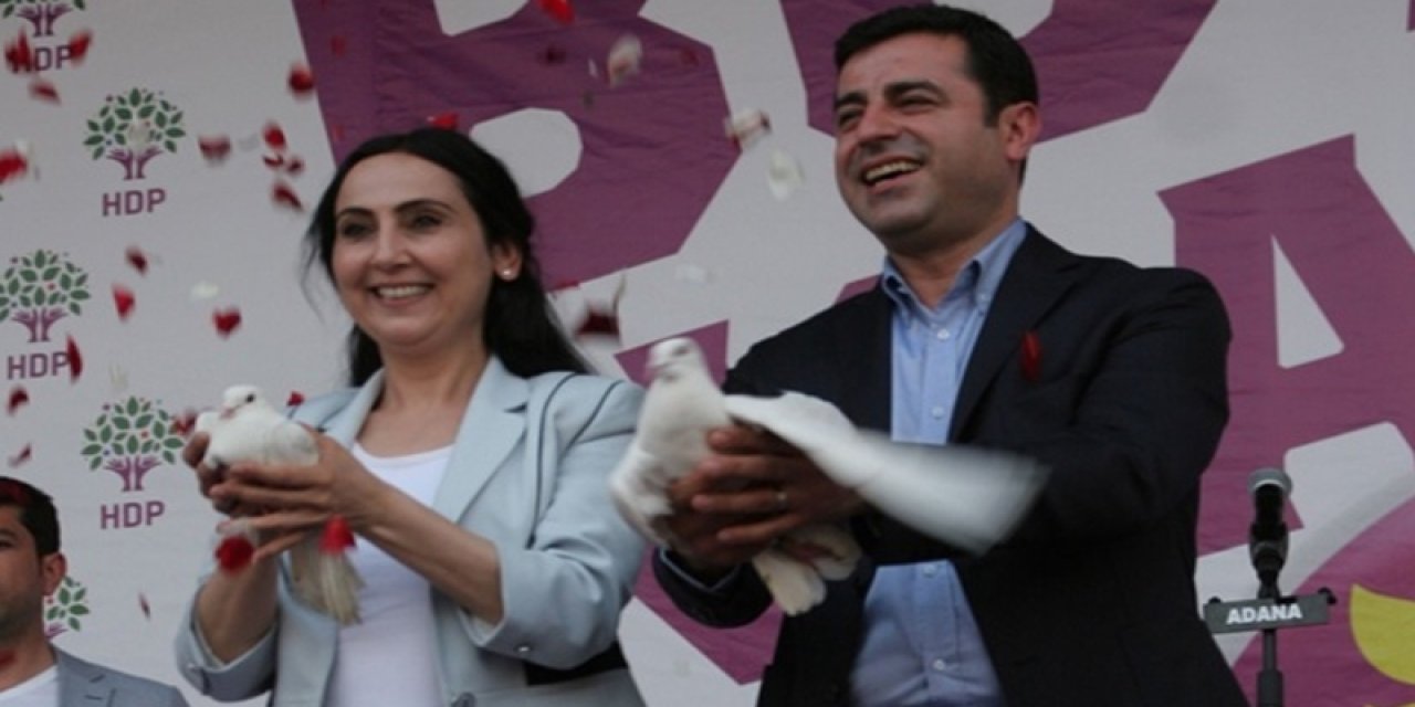 Selahattin Demirtaş'tan yeni çözüm süreci için çarpıcı mesaj! DEM Parti'den ziyaret sonrası ilk açıklama