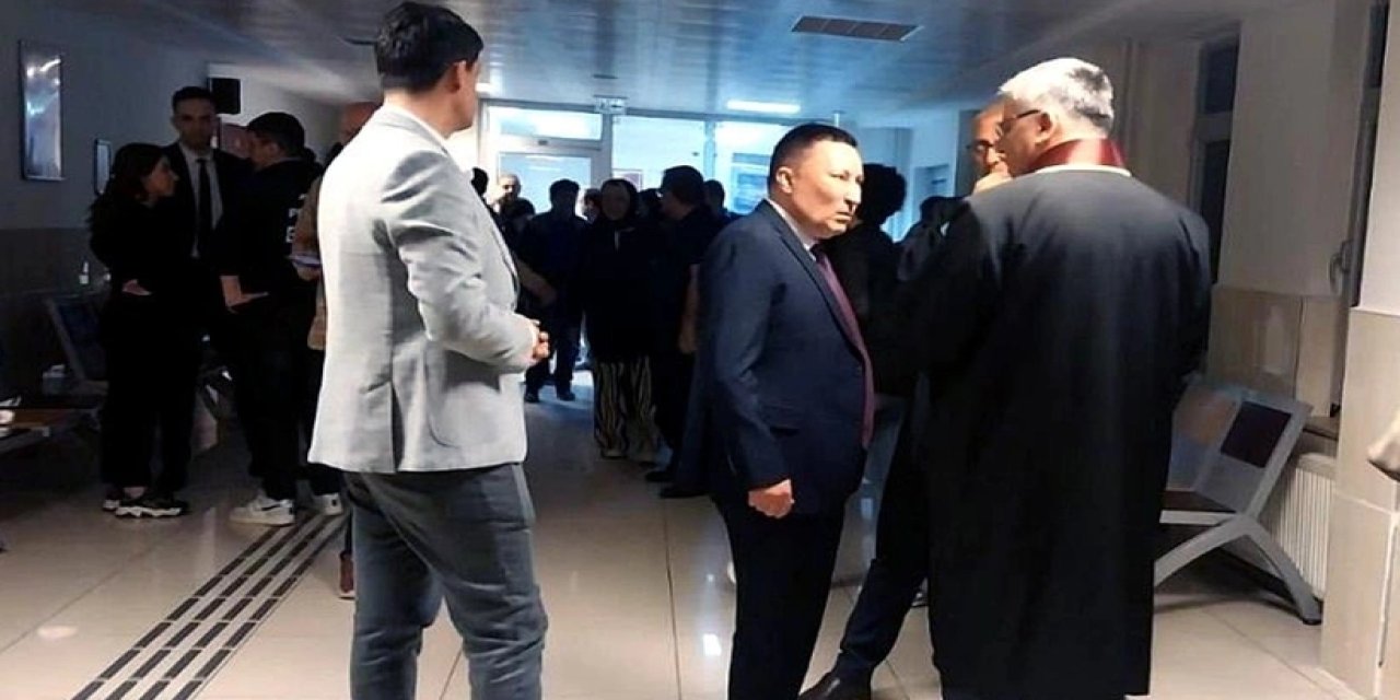 AKP'li başkana rüşvetten hapis