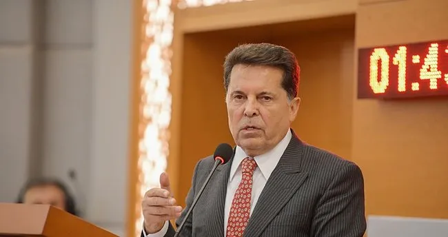 Esenyurt Belediye Başkanı Ahmet Özer'in gözaltına alınmasına AKP'den dikkat çeken açıklama