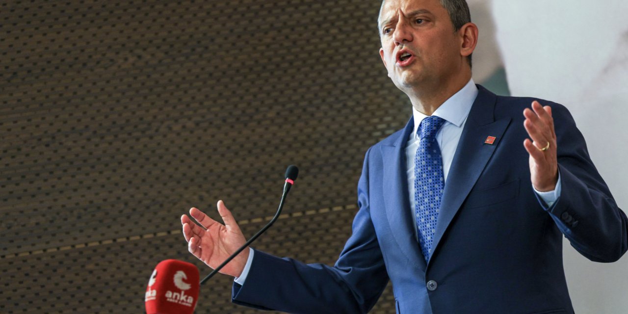 Özgür Özel temiz kağıdıyla kameraların karşısına geçti! Ahmet Özer soruşturmasında o ismi işaret etti