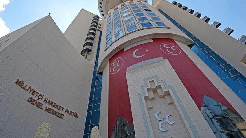 MHP il başkanı görevinden istifa etti!