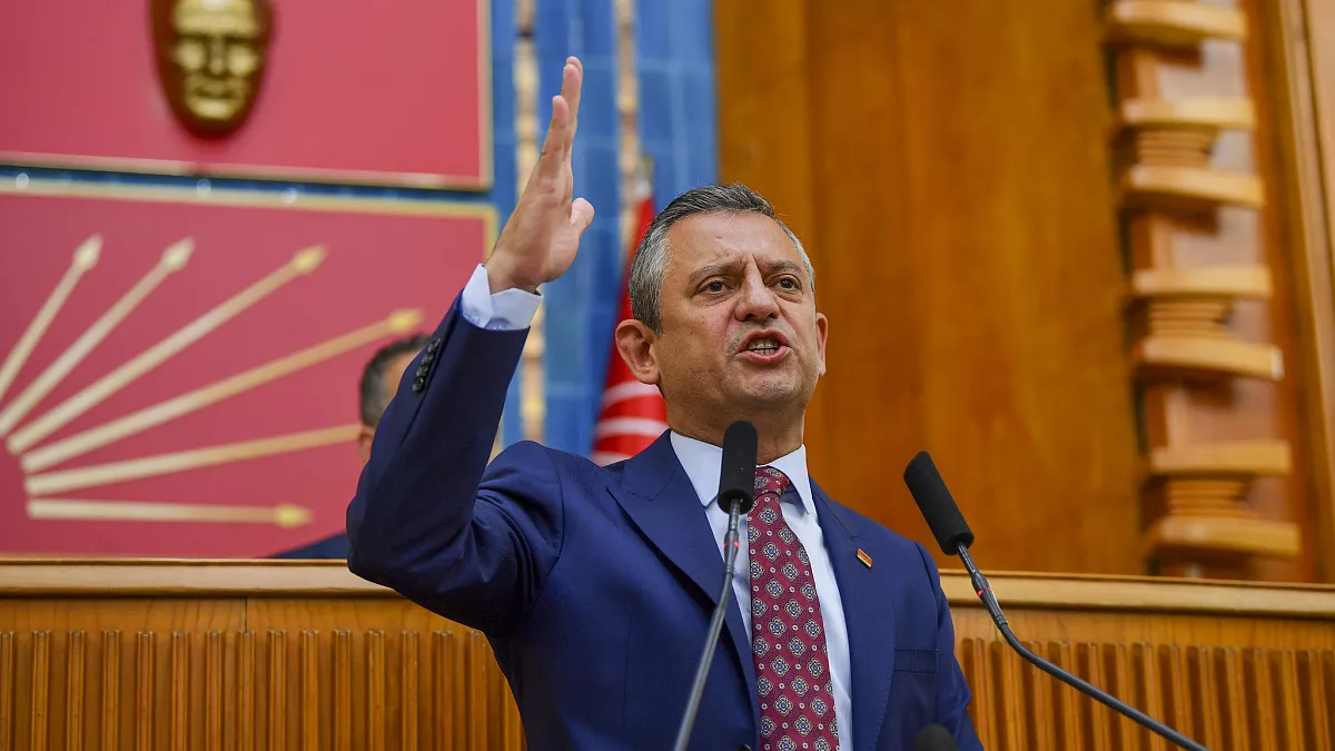Özgür Özel: Bükemedikleri bilekleri devlet imkanlarıyla kırmaya çalışıyorlar