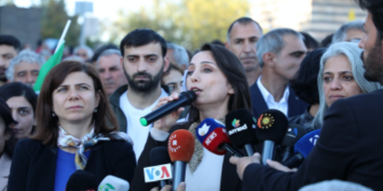 DEM Parti'den kayyumu tebrik eden Erdoğan'a: "Yargıyı saraya nasıl koltuk değneği olarak kullandığını gösterdi"