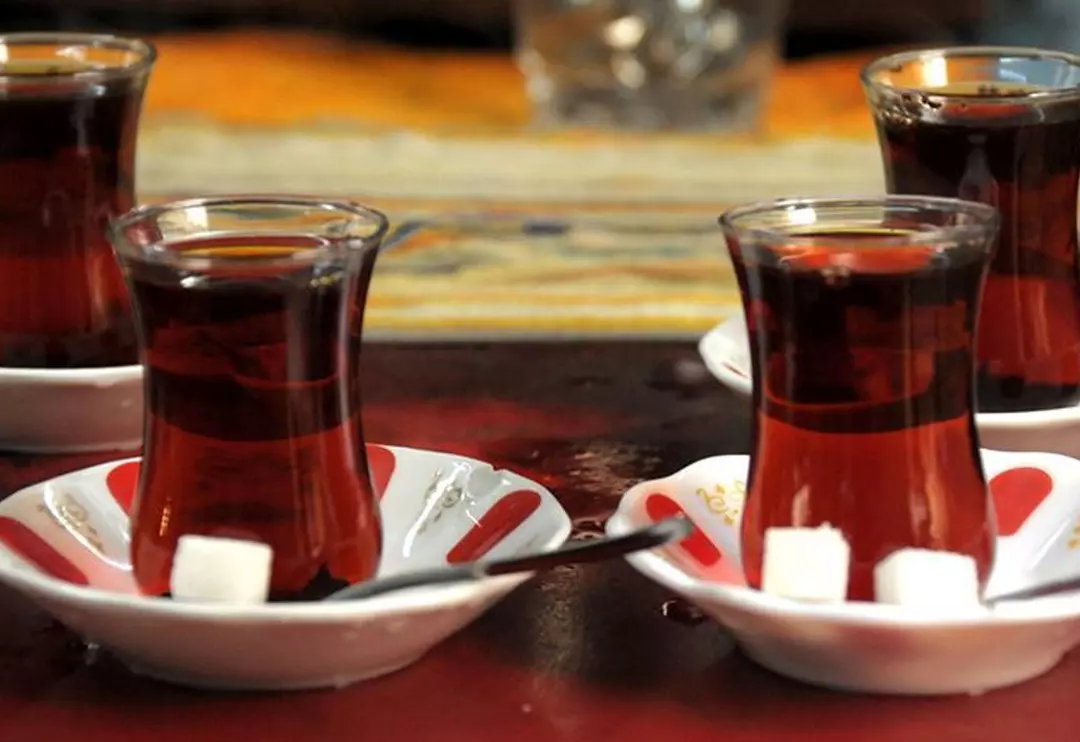 Çay tiryakilerine kötü haber! Fiyatı cep yakacak