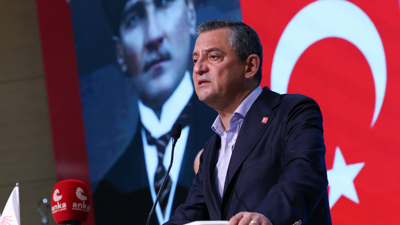 Özgür Özel, CHP'de başlayan tartışmalar hakkında konuştu: Cumhuriyet Halk Partisi Genel Başkanı olarak...
